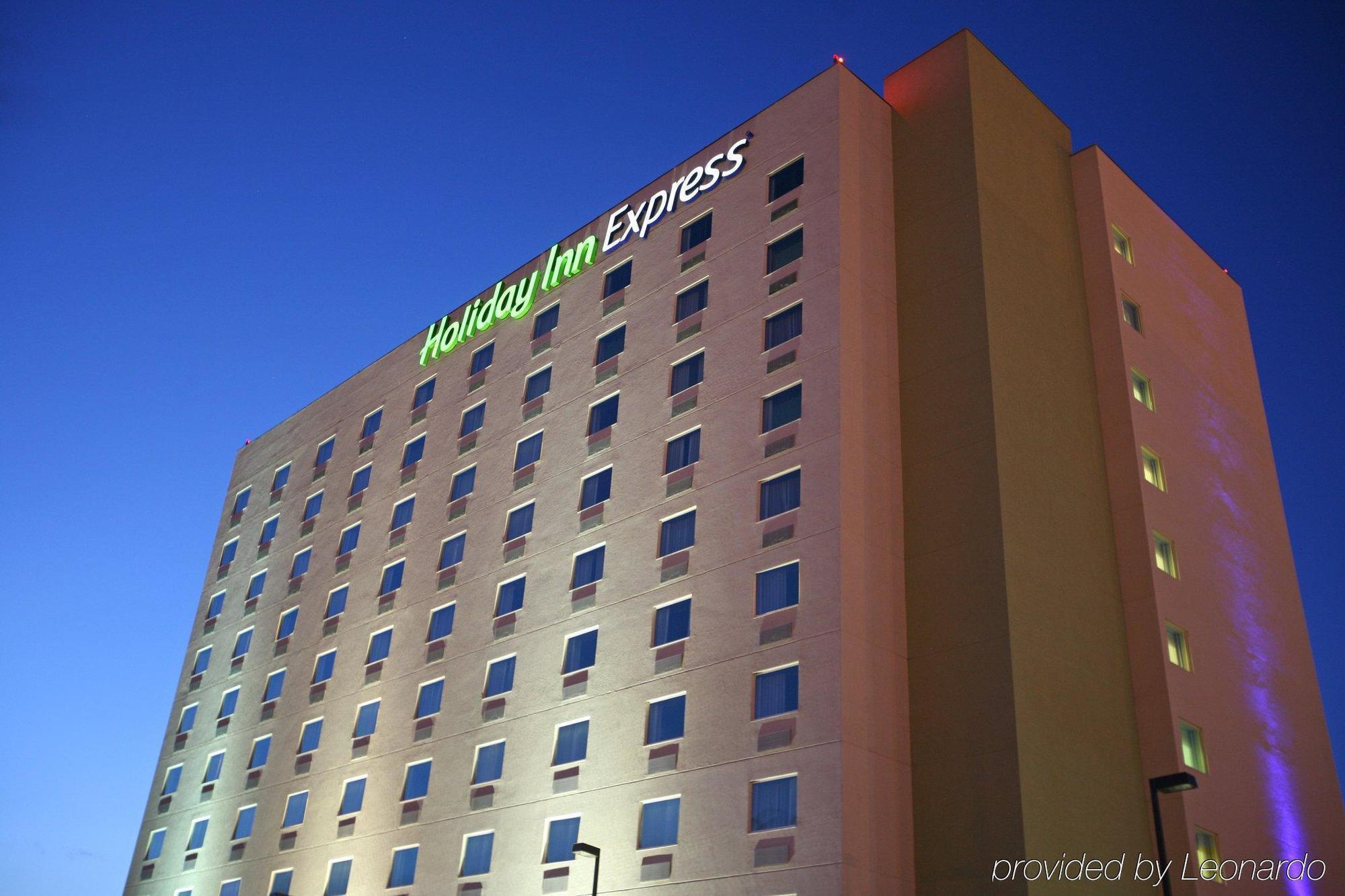 Holiday Inn Express Saltillo Zona Aeropuerto By Ihg Luaran gambar