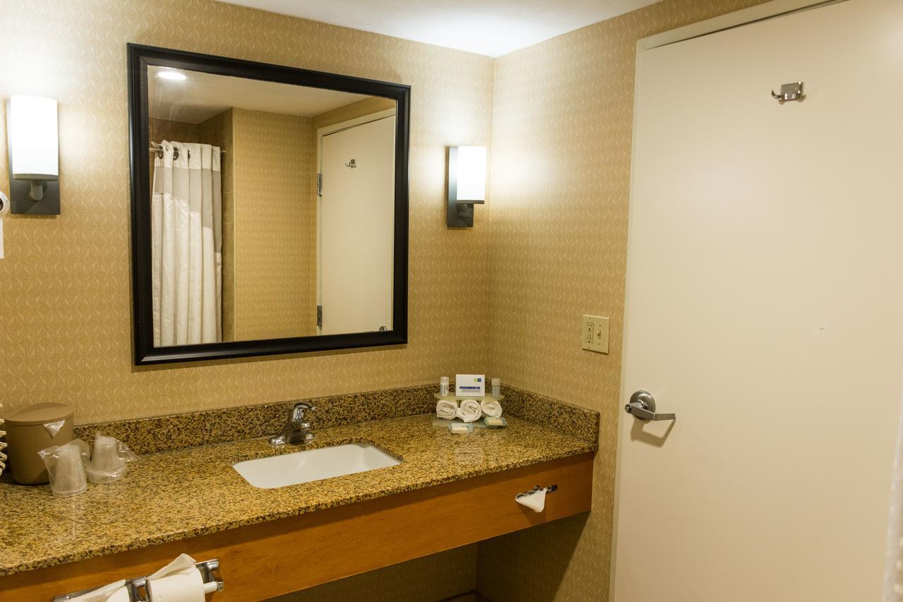 Holiday Inn Express Saltillo Zona Aeropuerto By Ihg Luaran gambar