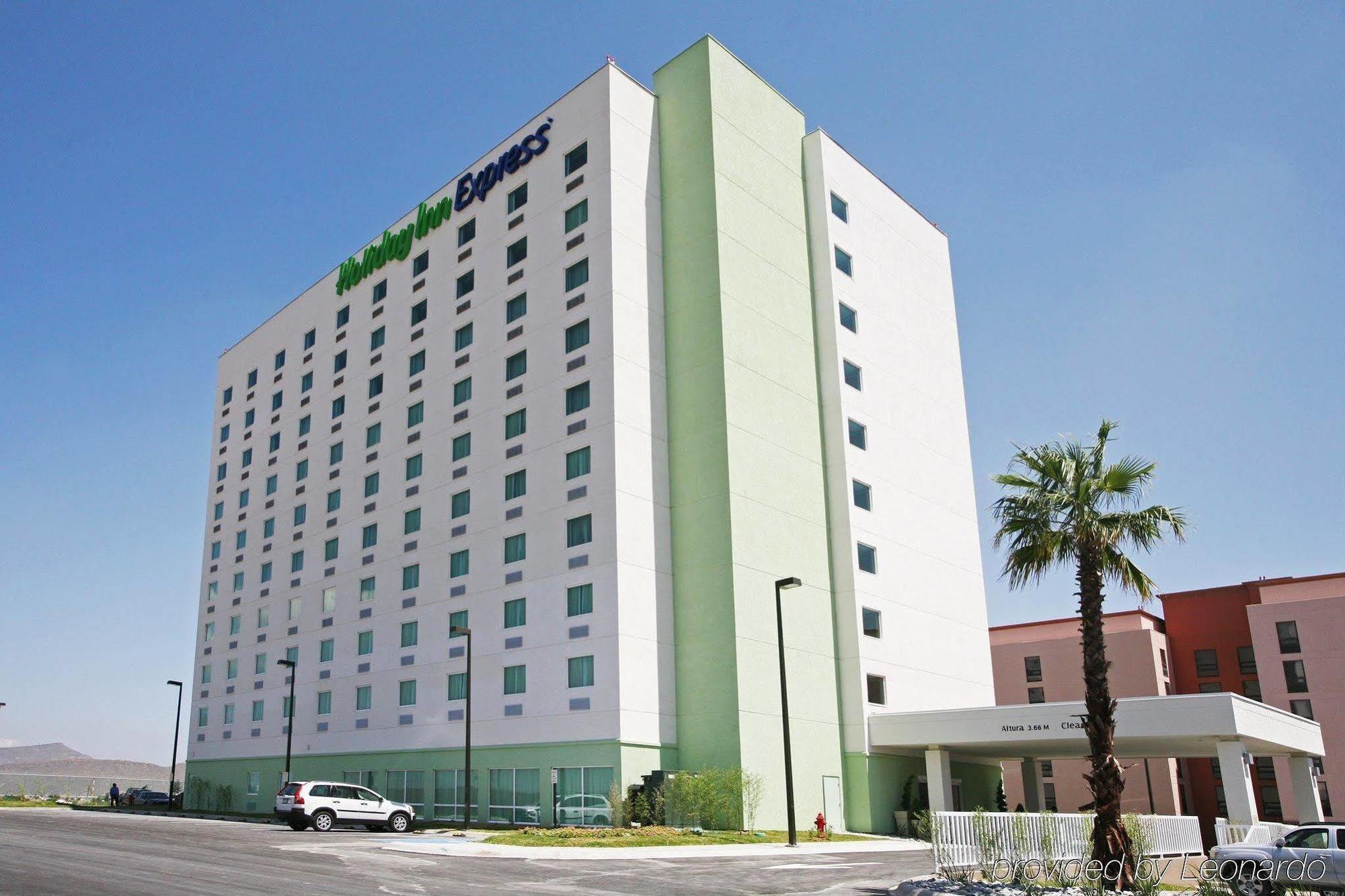 Holiday Inn Express Saltillo Zona Aeropuerto By Ihg Luaran gambar